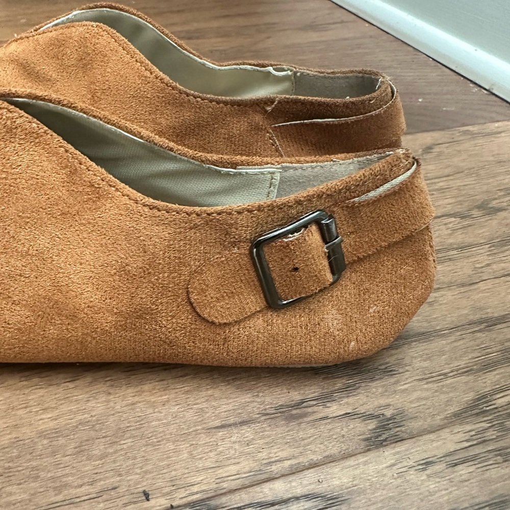 Slide-on Shoes - Picture 3 of 4
